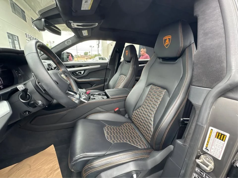 2021 Lamborghini Urus - Image 11 of 19