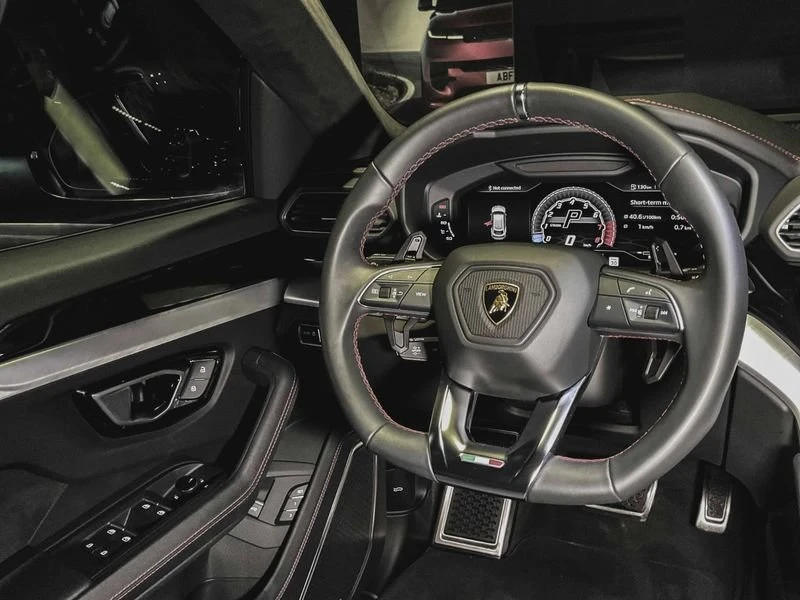 2021 Lamborghini Urus - Image 10 of 20