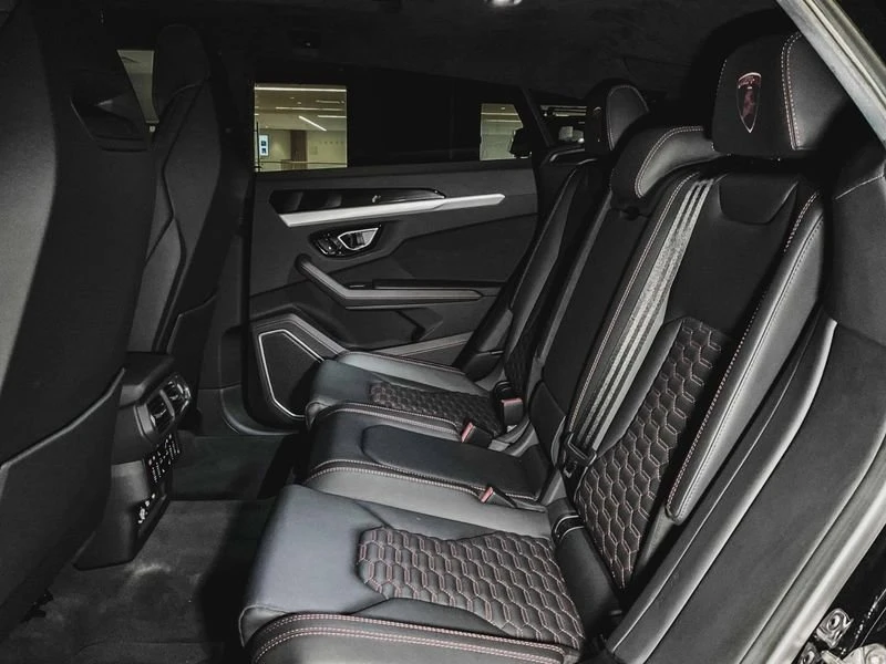 2021 Lamborghini Urus - Image 19 of 20