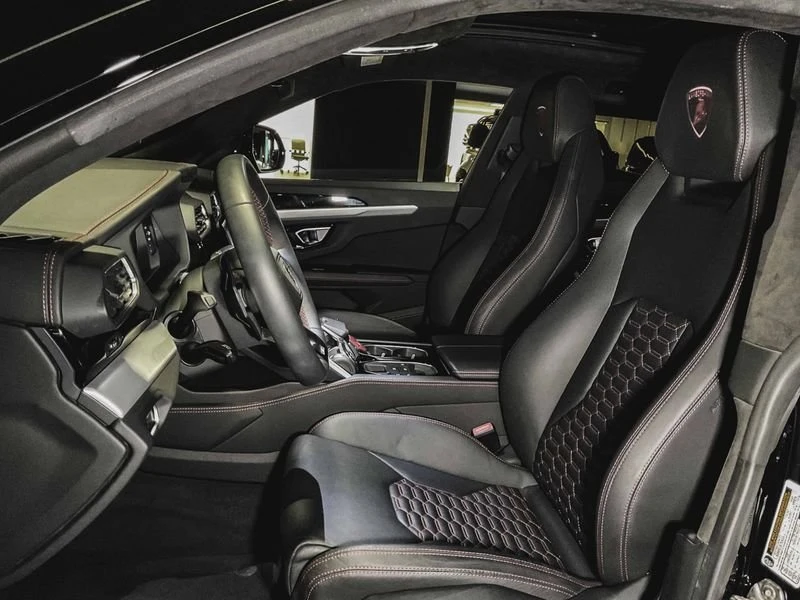 2021 Lamborghini Urus - Image 9 of 20