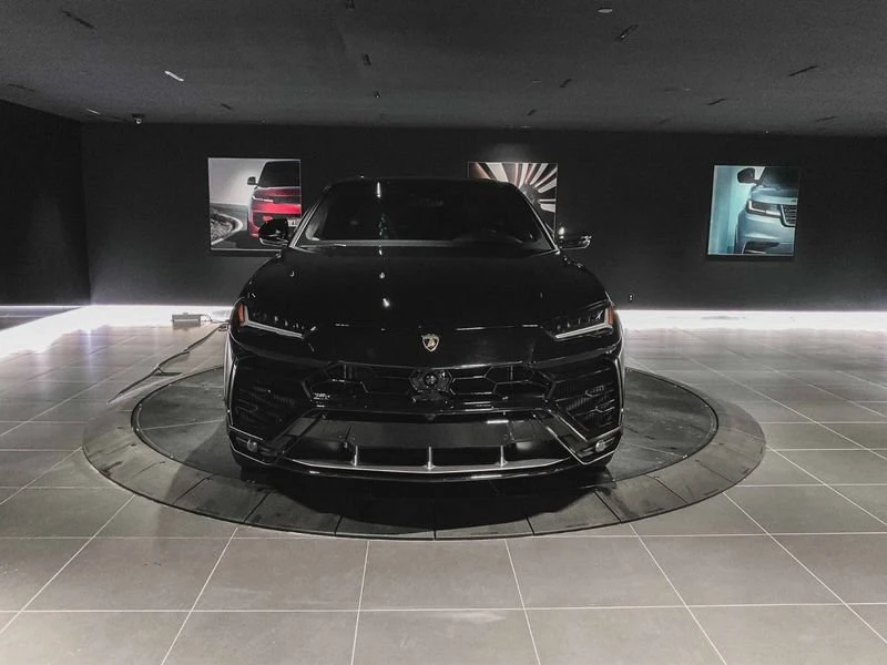 2021 Lamborghini Urus - Image 2 of 20