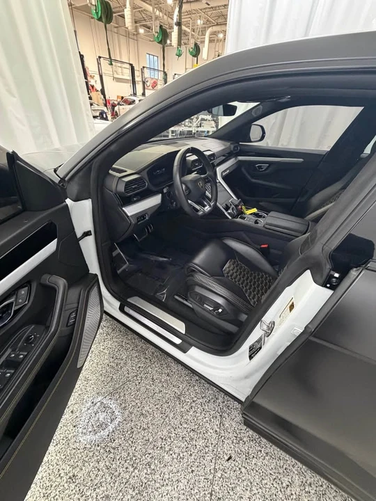 2021 Lamborghini Urus - Image 5 of 11