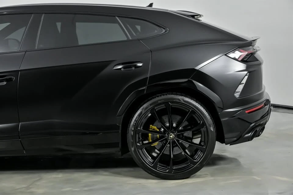 2021 Lamborghini Urus - Image 9 of 20