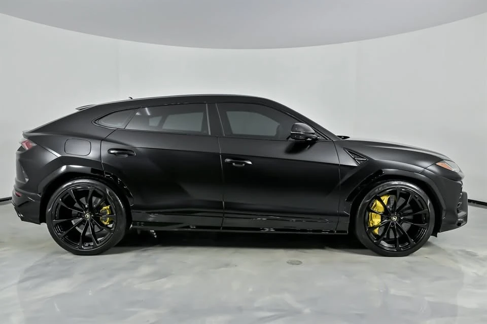 2021 Lamborghini Urus - Image 14 of 20