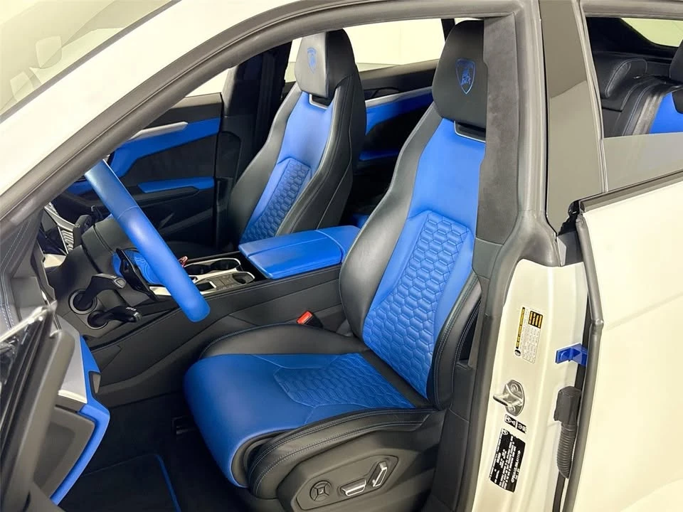 2021 Lamborghini Urus - Image 9 of 20