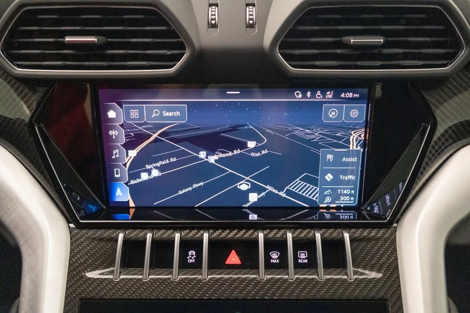 2021 Lamborghini Urus - Image 13 of 15