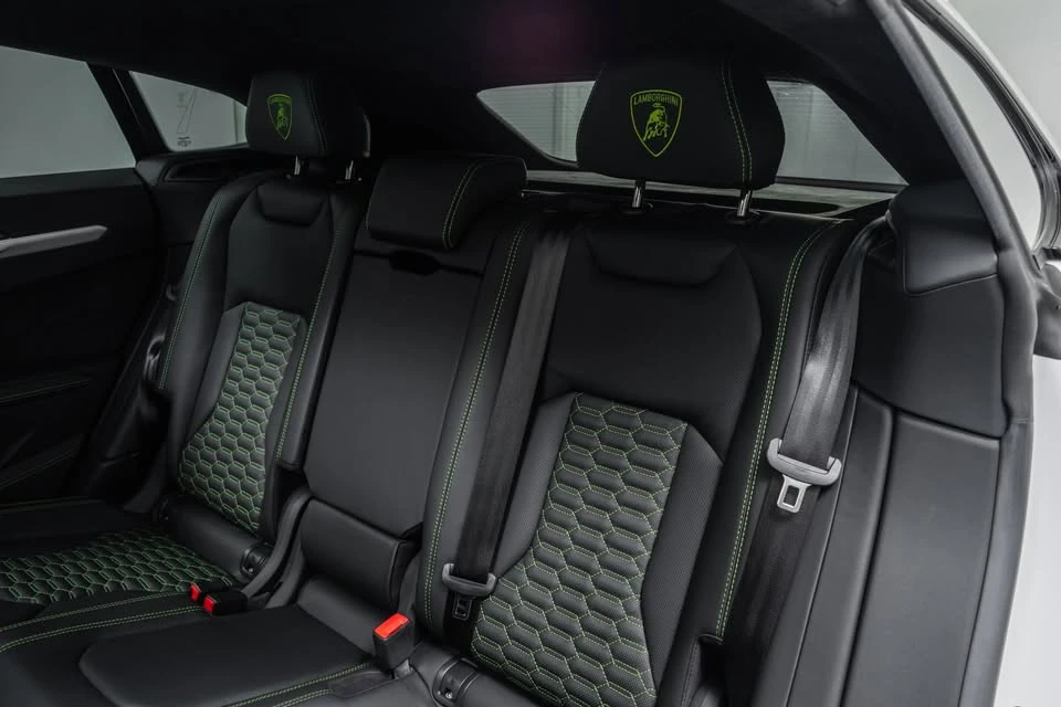 2021 Lamborghini Urus - Image 11 of 14