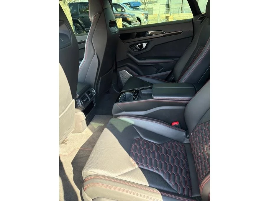 2021 Lamborghini Urus - Image 12 of 20