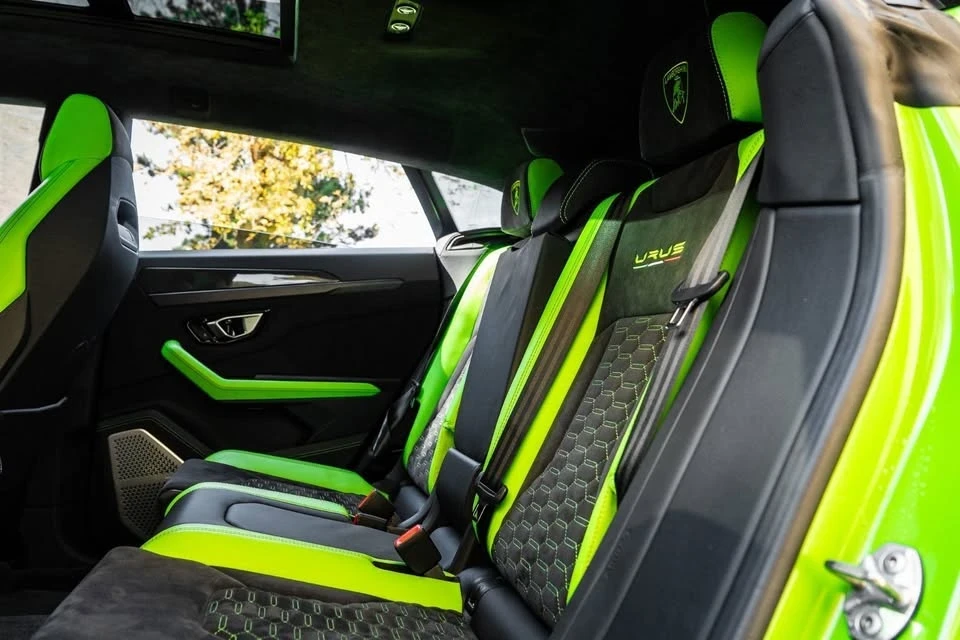 2021 Lamborghini Urus - Image 17 of 20