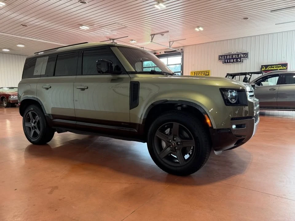 2021 Land Rover Defender L663 - Image 9 of 20