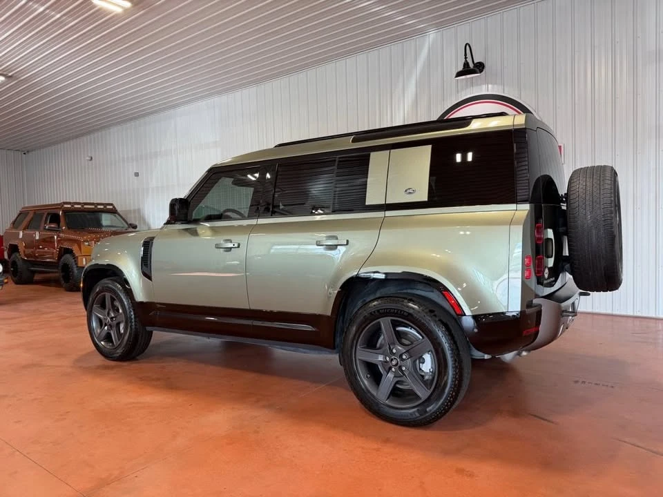 2021 Land Rover Defender L663 - Image 12 of 20