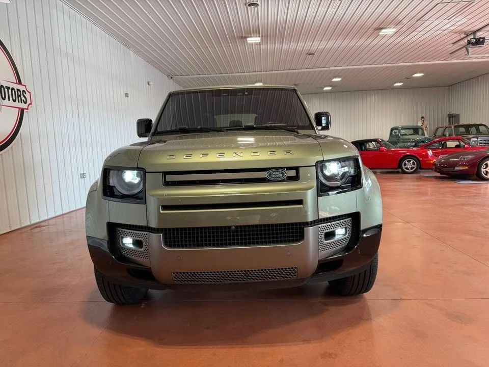 2021 Land Rover Defender L663 - Image 7 of 20