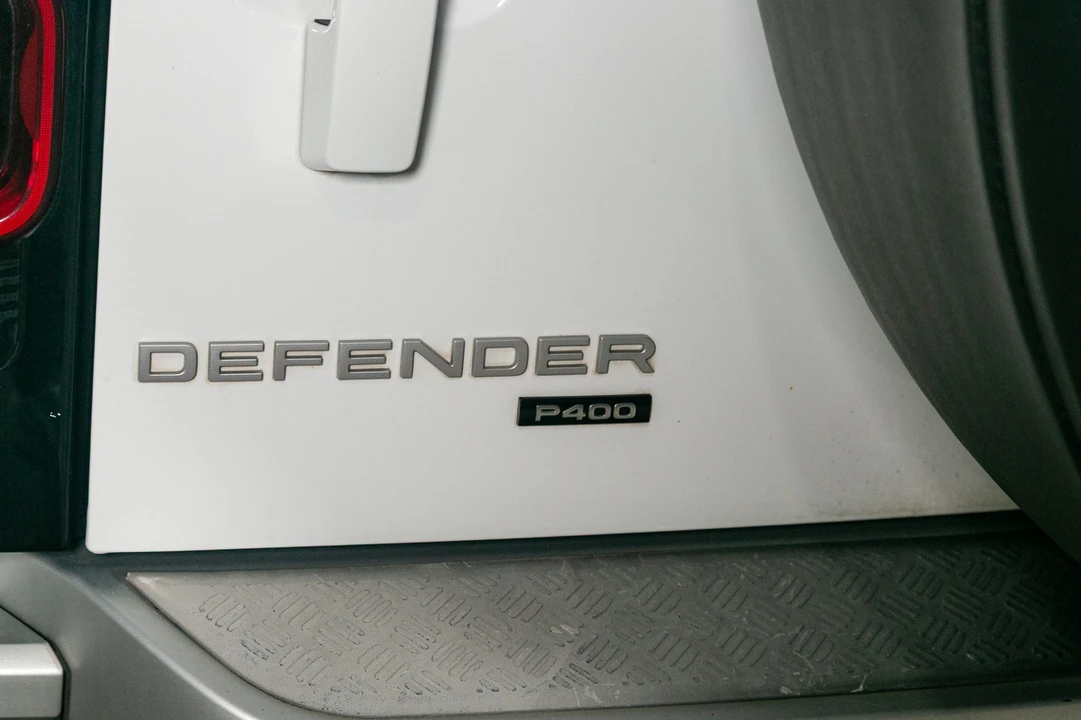 2021 Land Rover Defender 110 - Image 20 of 21
