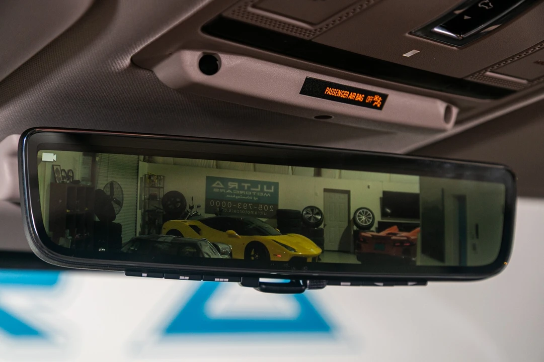2021 Land Rover Defender 110 - Image 15 of 21
