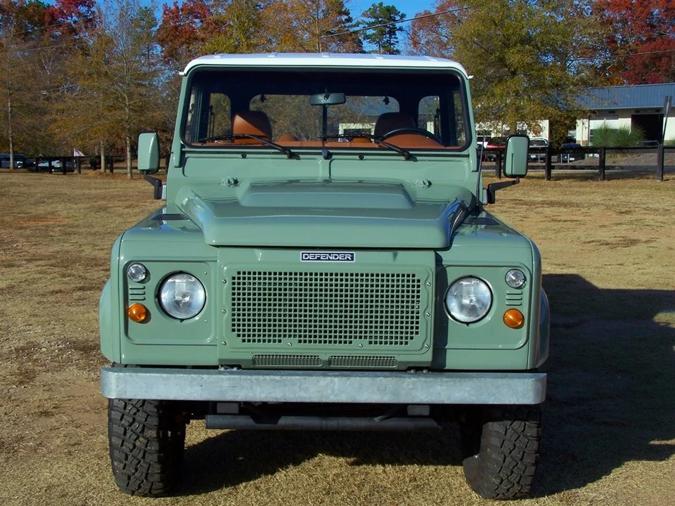 2021 Land Rover Defender L663 - Image 19 of 31