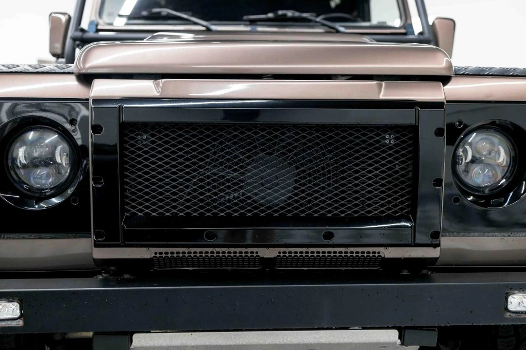2021 Land Rover Defender L663 - Image 15 of 21