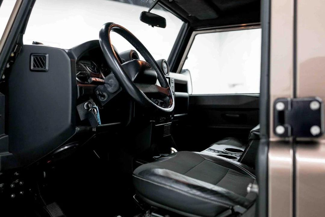 2021 Land Rover Defender L663 - Image 2 of 21