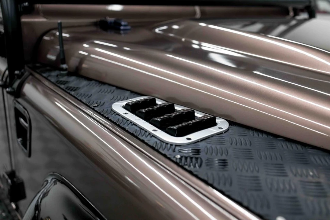 2021 Land Rover Defender L663 - Image 20 of 21