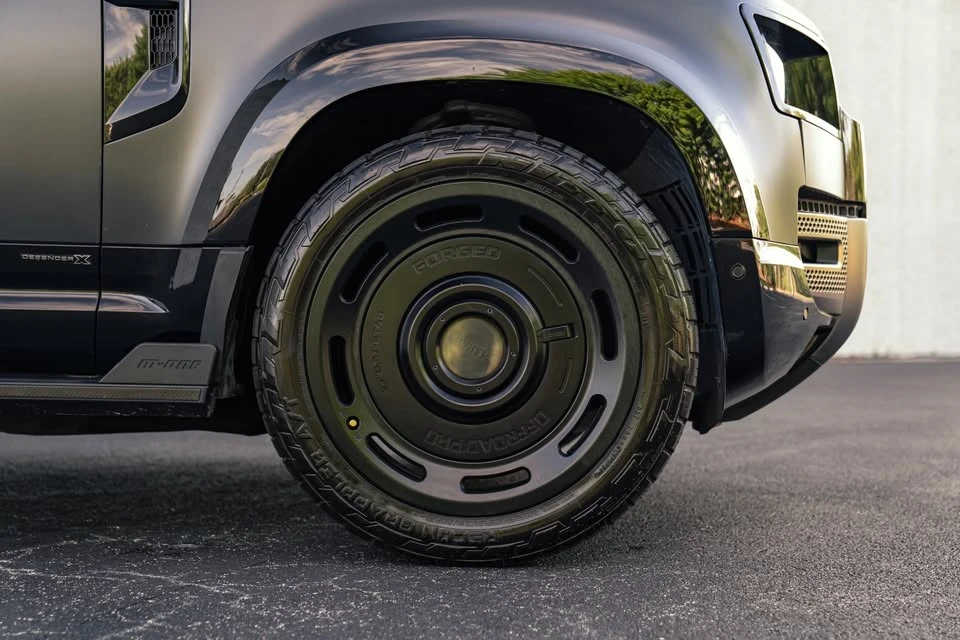 2021 Land Rover Defender L663 - Image 16 of 20