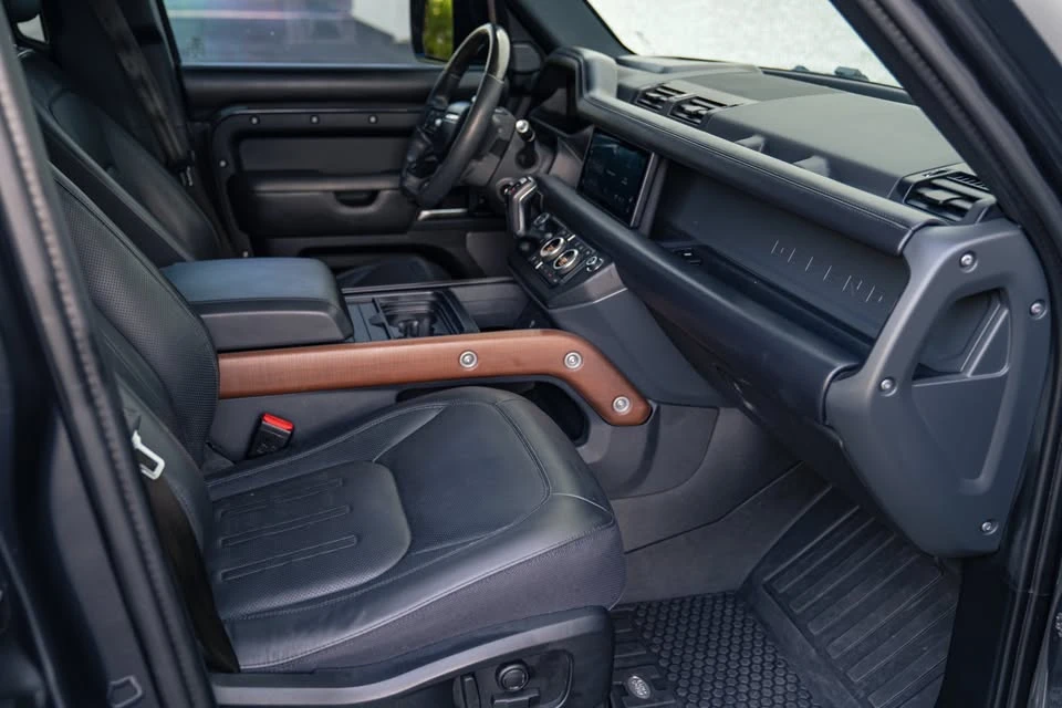 2021 Land Rover Defender L663 - Image 5 of 20