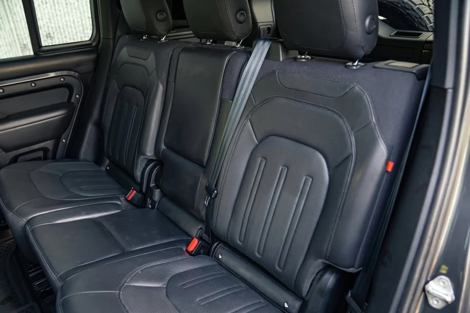 2021 Land Rover Defender L663 - Image 13 of 20