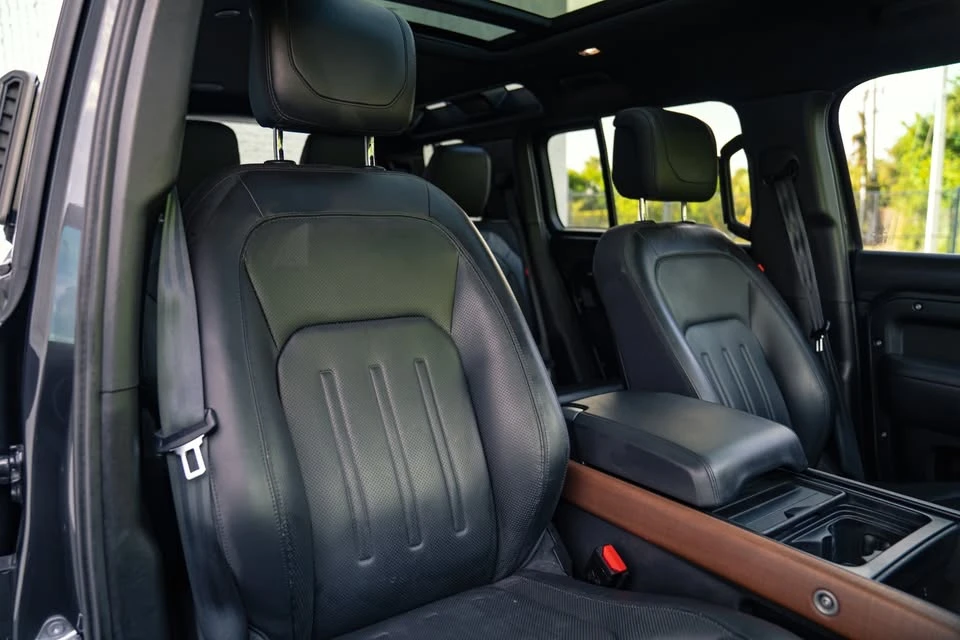 2021 Land Rover Defender L663 - Image 12 of 20
