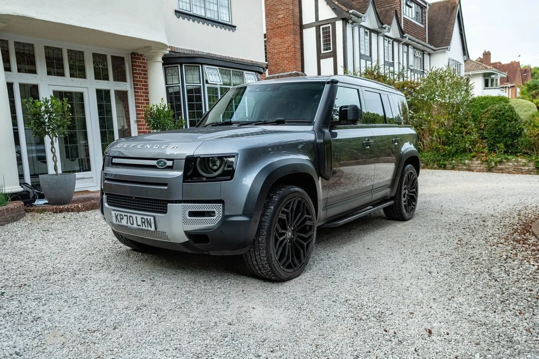 2021 Land Rover Defender L663 - Image 5 of 30