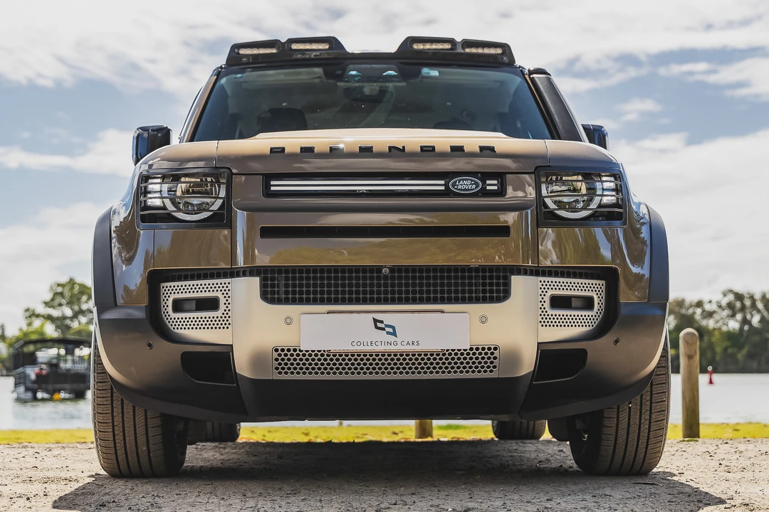 2021 Land Rover Defender L663 - Image 11 of 31
