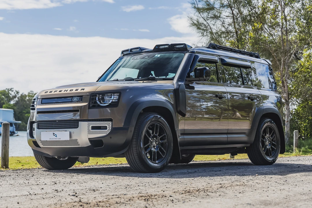 2021 Land Rover Defender L663 - Image 13 of 31