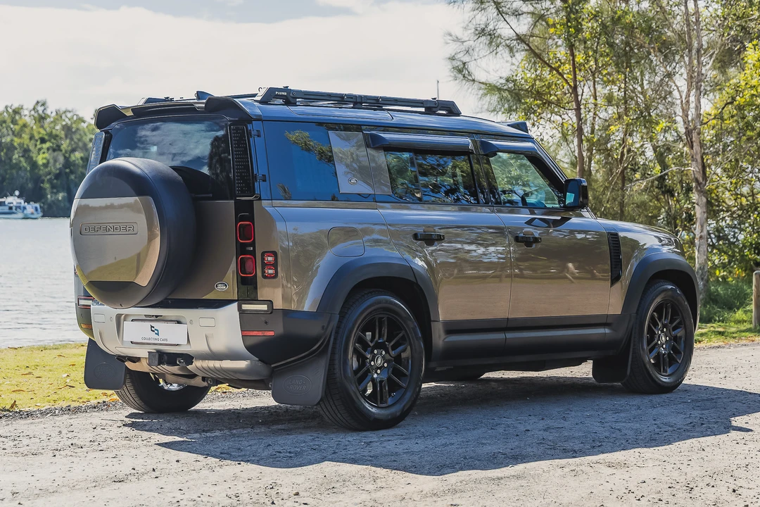 2021 Land Rover Defender L663 - Image 25 of 31