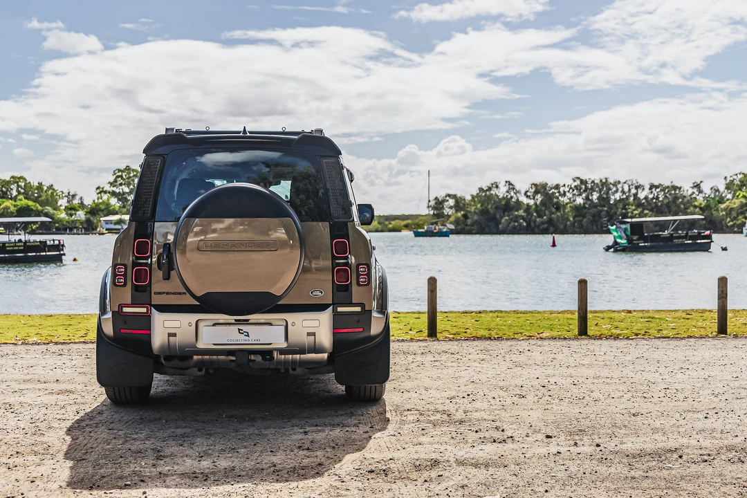 2021 Land Rover Defender L663 - Image 24 of 31