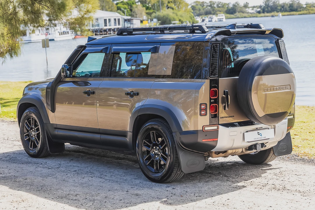 2021 Land Rover Defender L663 - Image 5 of 31