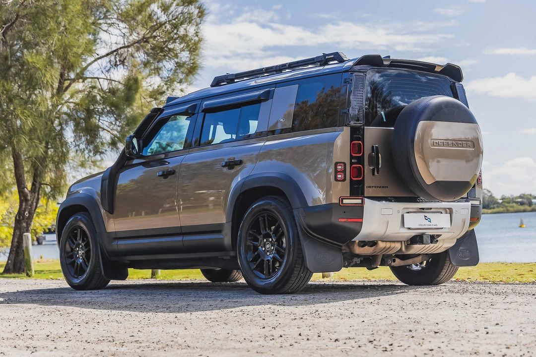 2021 Land Rover Defender L663 - Image 18 of 31
