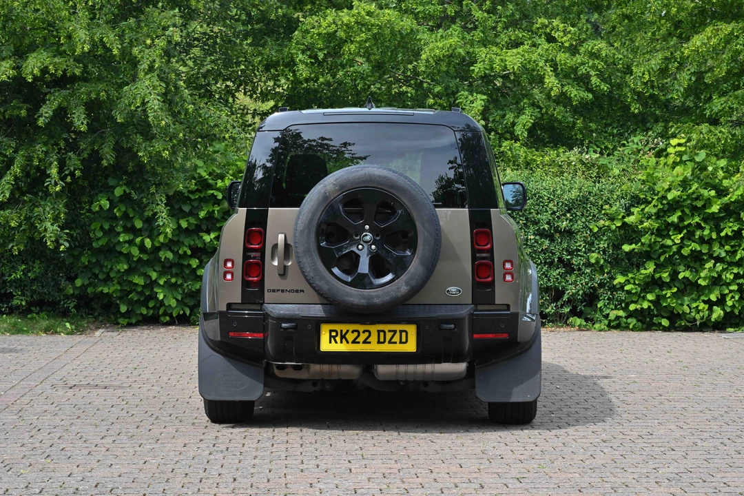 2021 Land Rover Defender L663 - Image 6 of 31