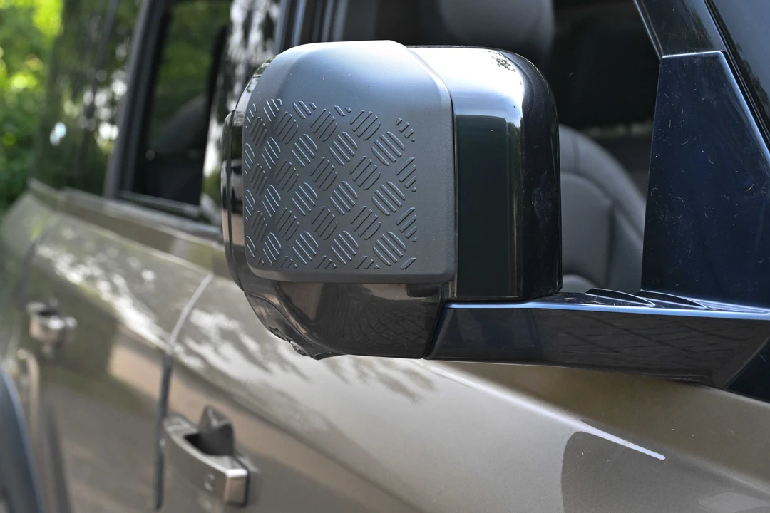 2021 Land Rover Defender L663 - Image 30 of 31