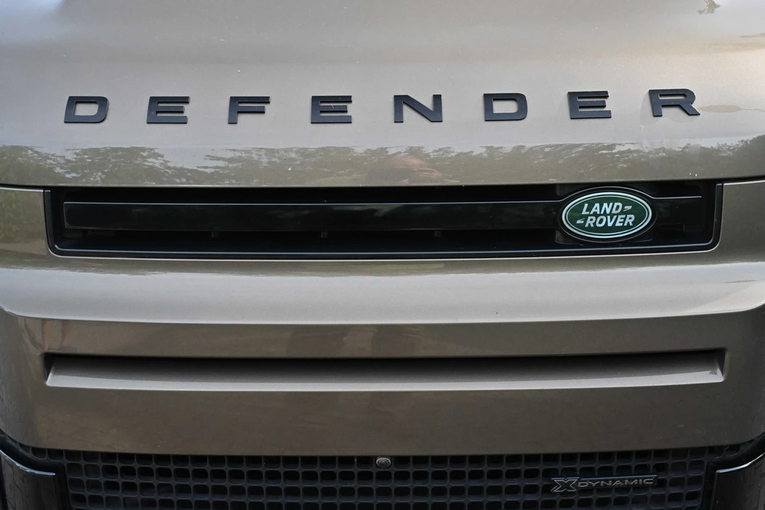 2021 Land Rover Defender L663 - Image 19 of 31