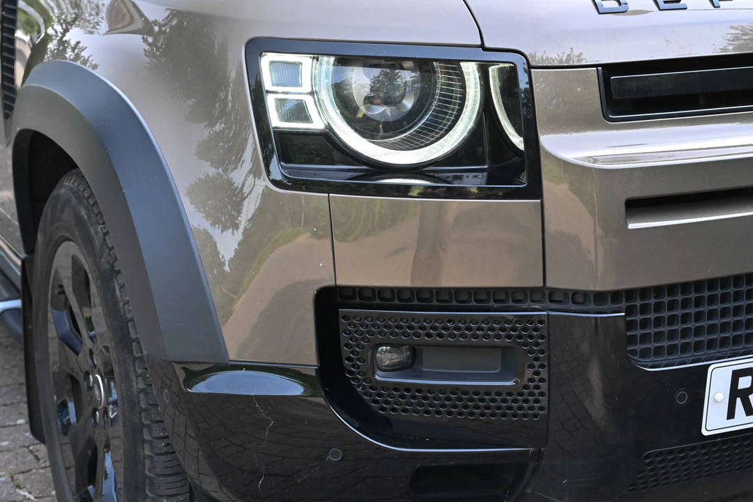 2021 Land Rover Defender L663 - Image 25 of 31