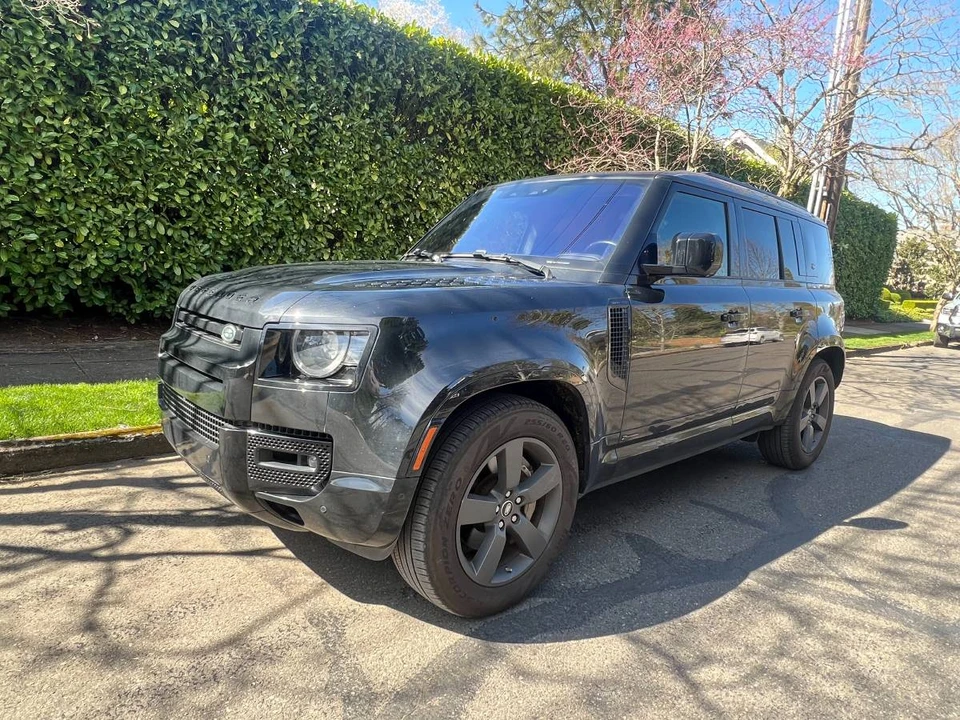 2021 Land Rover Defender L663 - Image 2 of 15