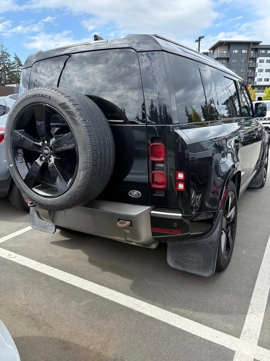 2021 Land Rover Defender L663 - Image 6 of 6