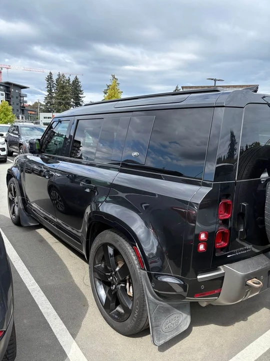 2021 Land Rover Defender L663 - Image 5 of 6