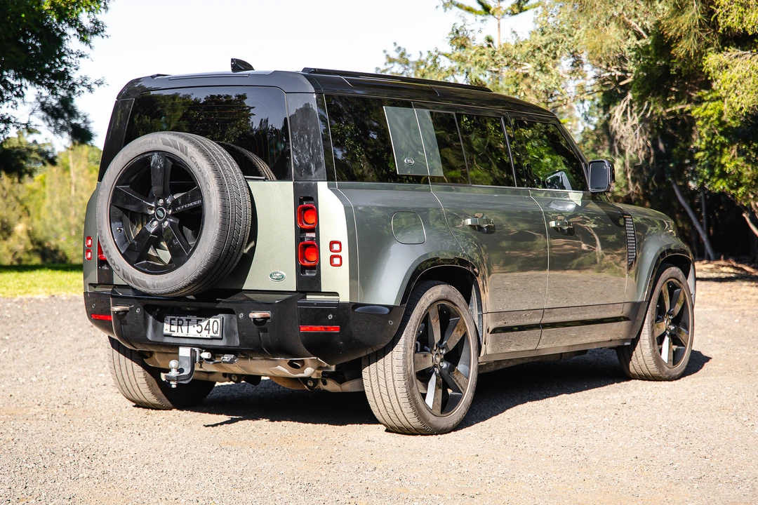 2021 Land Rover Defender L663 - Image 5 of 31
