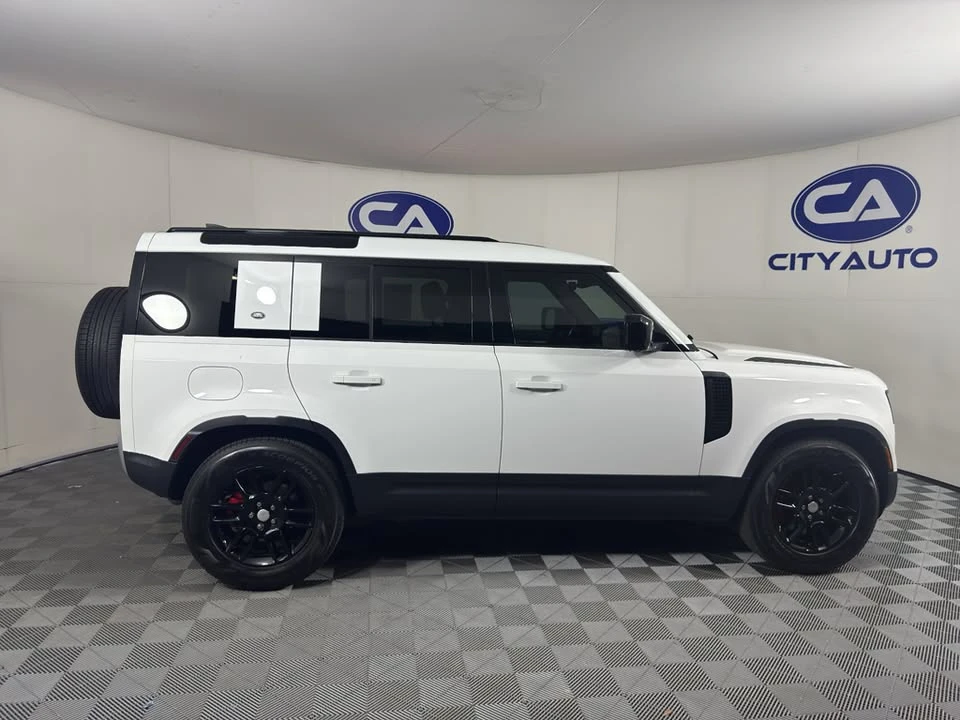 2021 Land Rover Defender L663 - Image 2 of 5