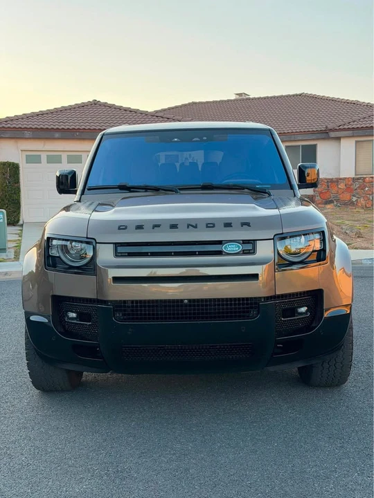 2021 Land Rover Defender L663 - Image 2 of 15