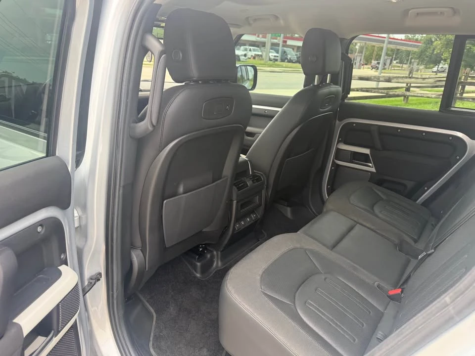 2021 Land Rover Defender L663 - Image 13 of 17