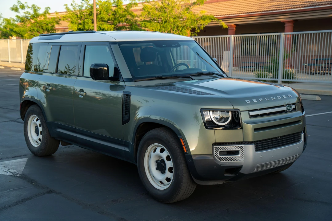 2021 Land Rover Defender L663 - Image 14 of 31