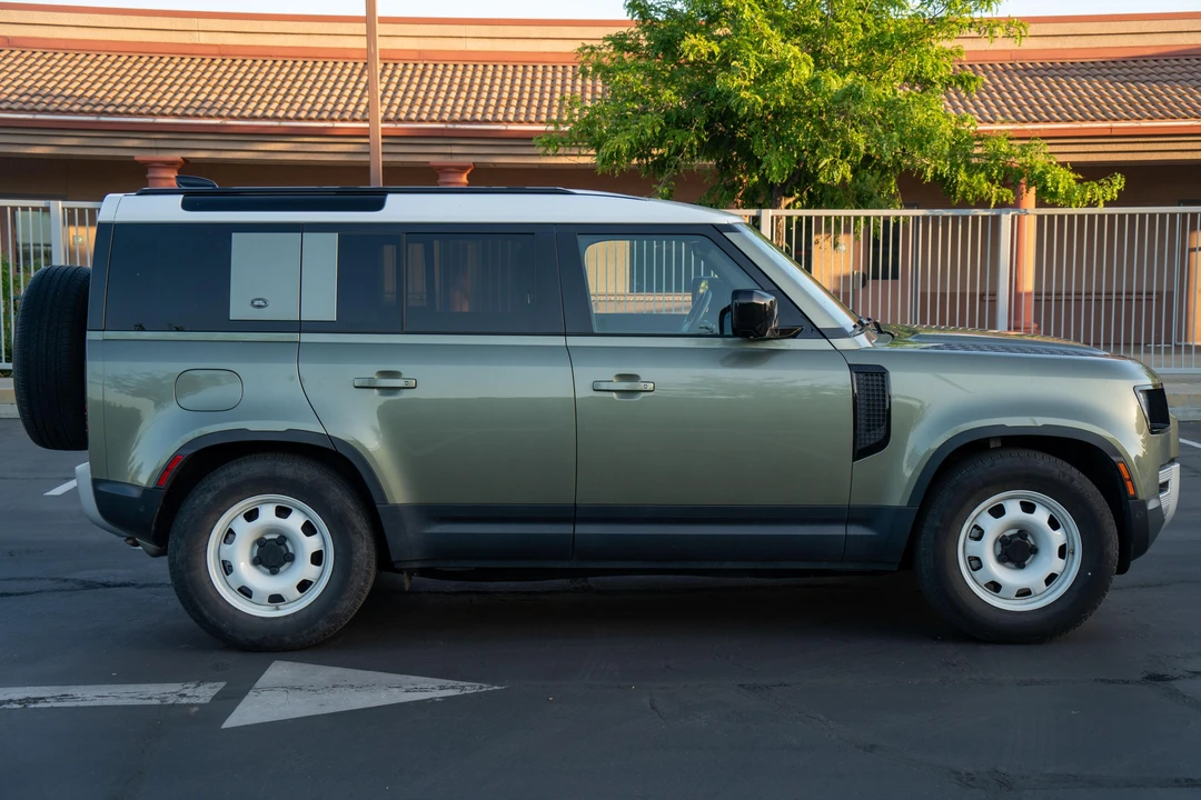 2021 Land Rover Defender L663 - Image 3 of 31