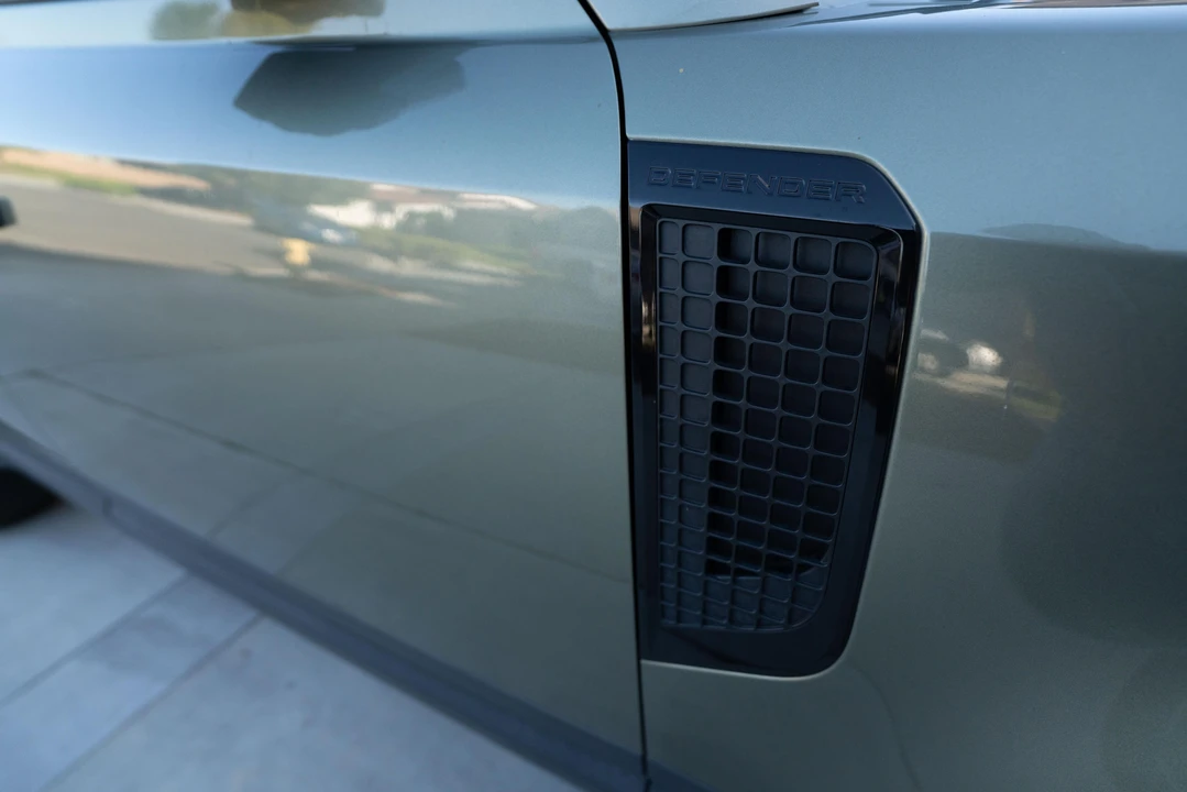 2021 Land Rover Defender L663 - Image 26 of 31