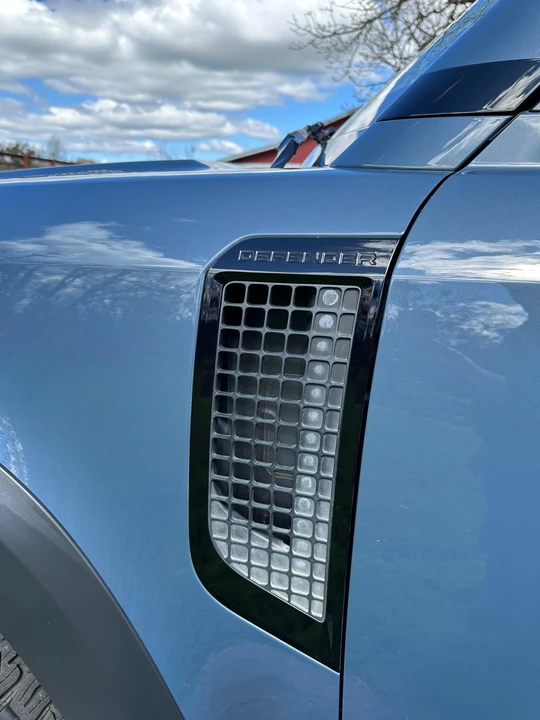2021 Land Rover Defender L663 - Image 30 of 31