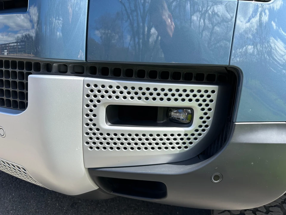 2021 Land Rover Defender L663 - Image 25 of 31