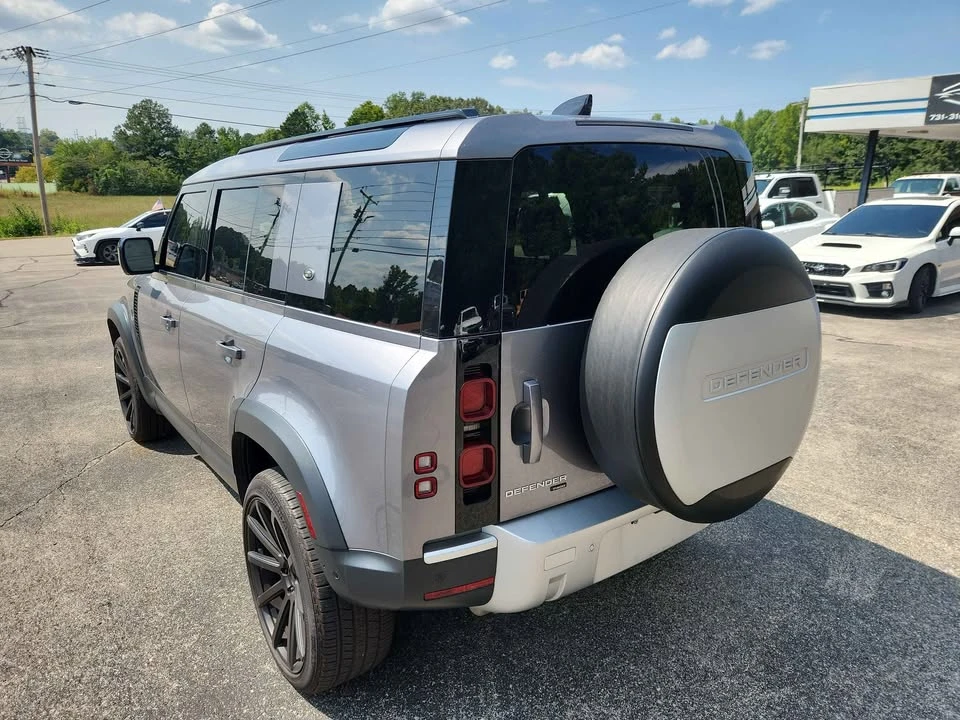 2021 Land Rover Defender L663 - Image 8 of 20